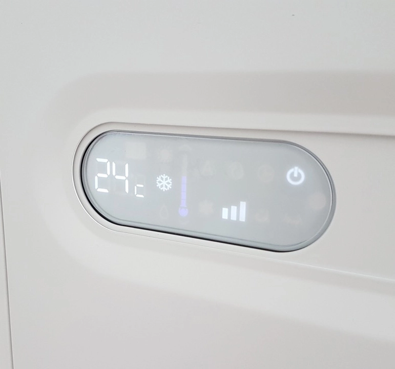 X-One Touch-Display am Gerät